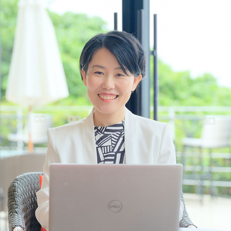 大迫 祥子（おおさこ・しょうこ）さん